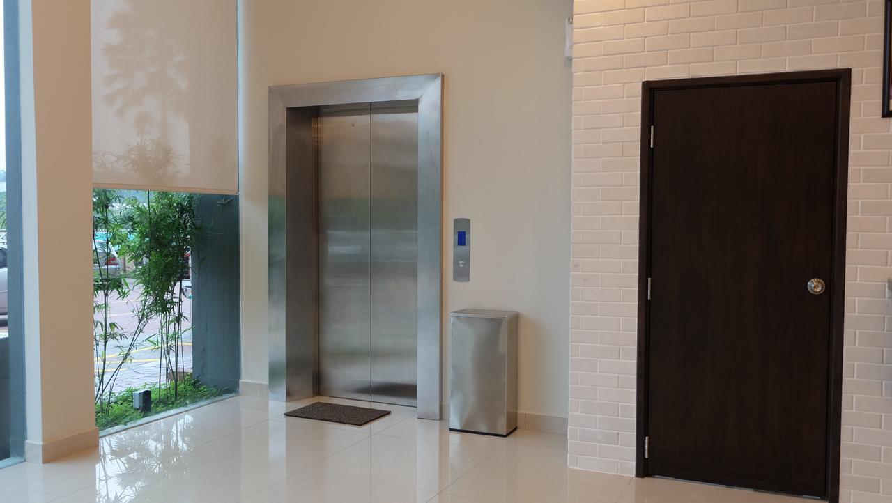 Zen Boutique Hotel Ulu Tiram Exteriör bild