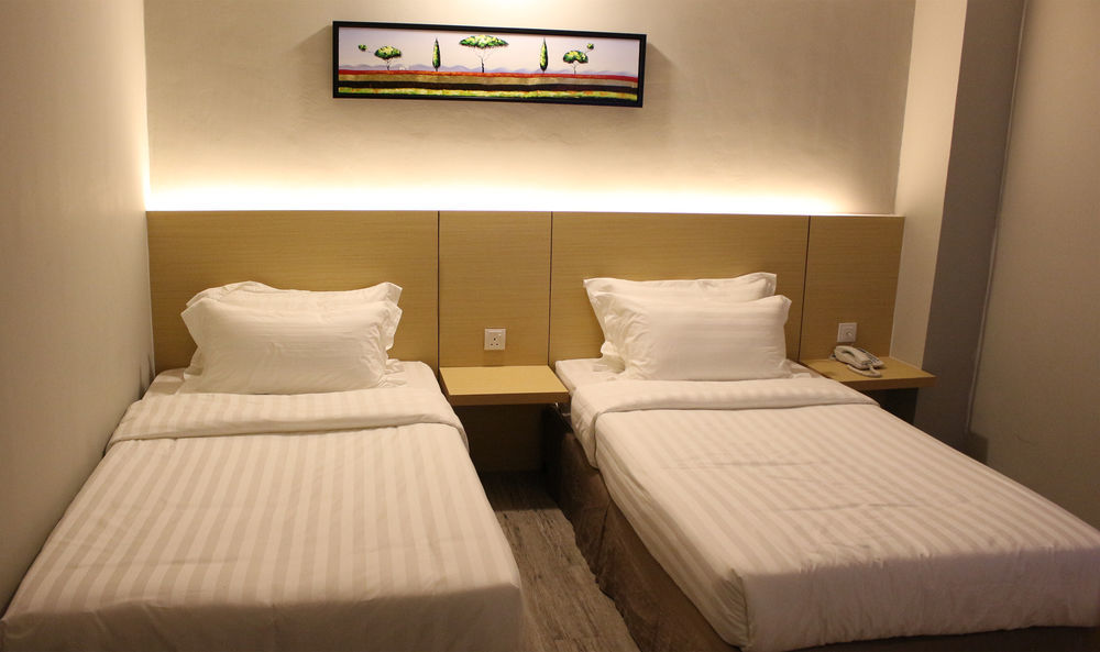 Zen Boutique Hotel Ulu Tiram Exteriör bild